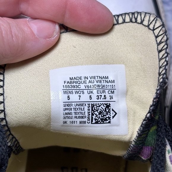 Converse Chuck Taylor All Star Tropical Floral High Tops 155393C Men 5 Women 7 - Picture 13 of 13
